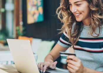 Gatorsgross.com contact information