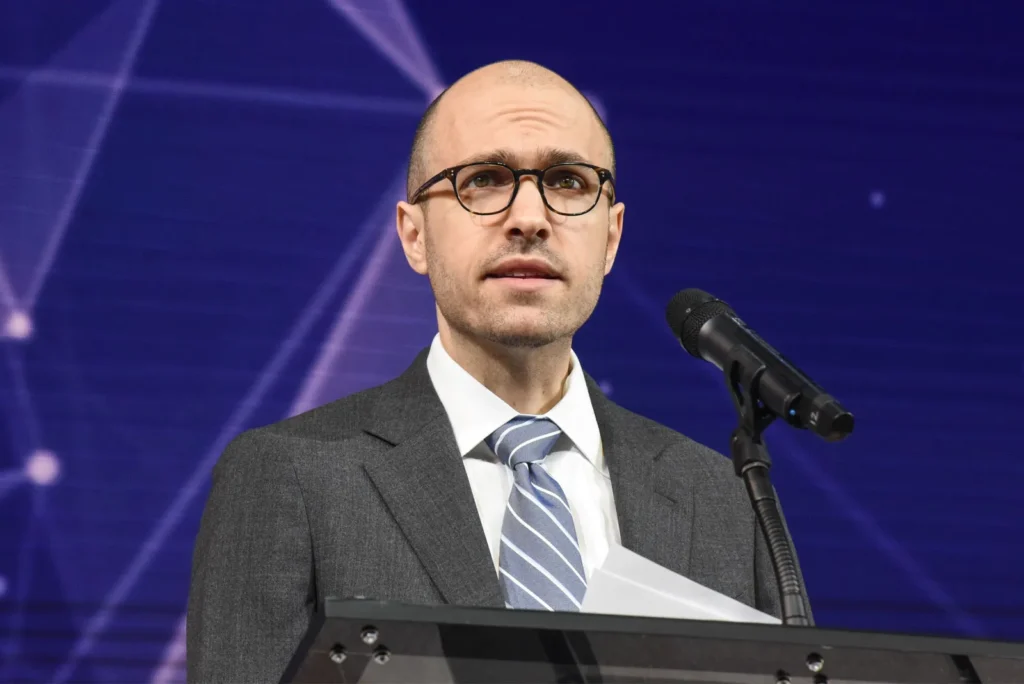 How the New York Times Became a Global News Leader